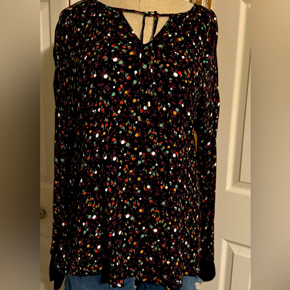 Juicy Couture V Neck Blouse Small